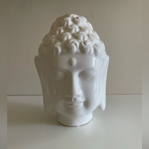 White Buddha Head Sculpture - Picture 5 of 8
